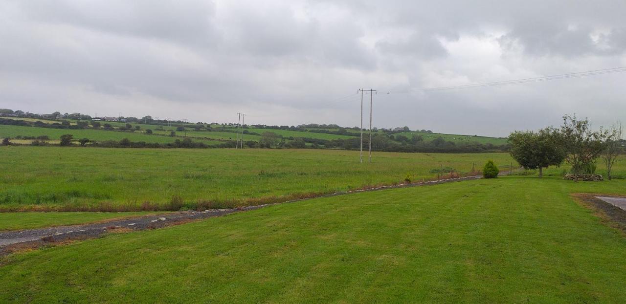 Murphy'S Irish Farmhouse Near بالي بورنيون المظهر الخارجي الصورة