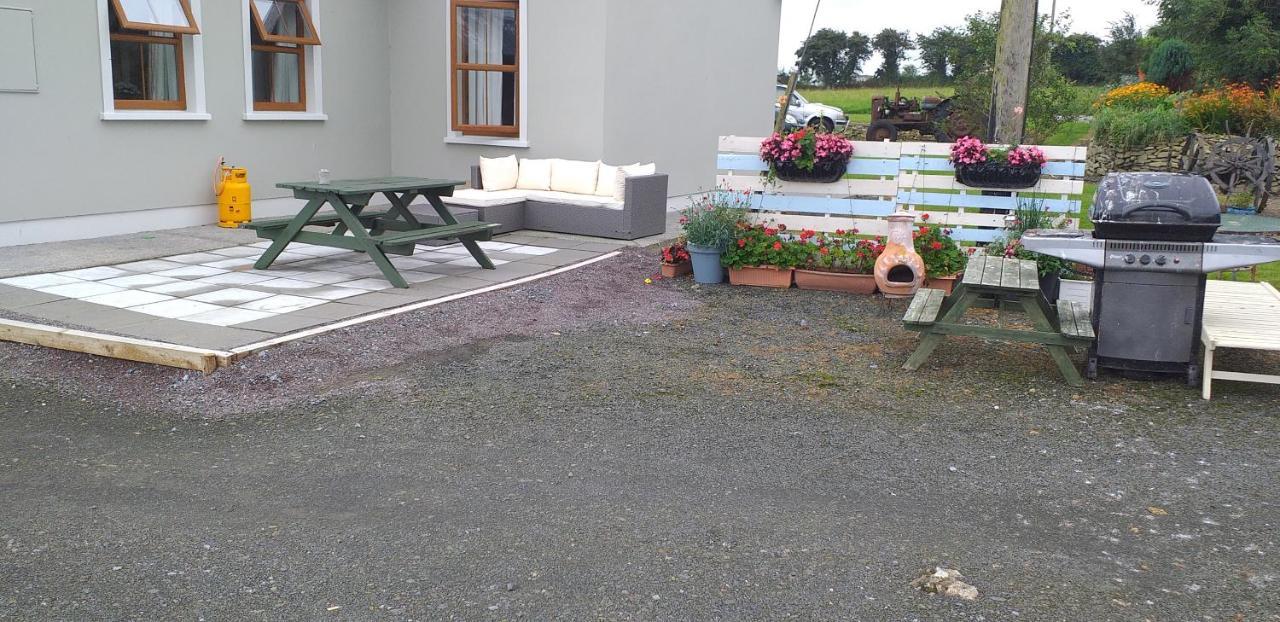 Murphy'S Irish Farmhouse Near بالي بورنيون المظهر الخارجي الصورة